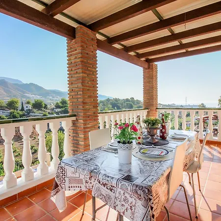Conchi Villa *